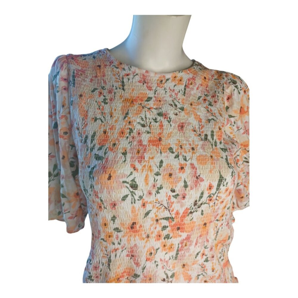 Mexx elasticized top w. Full half sleeves M